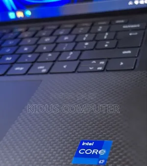 New Laptop Dell Precision 5540 16GB Intel Core I7 SSD 512GB