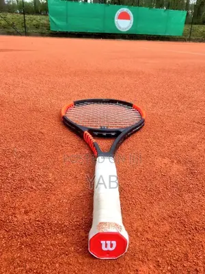 Photo - Wilson Ground Tennis Tacket