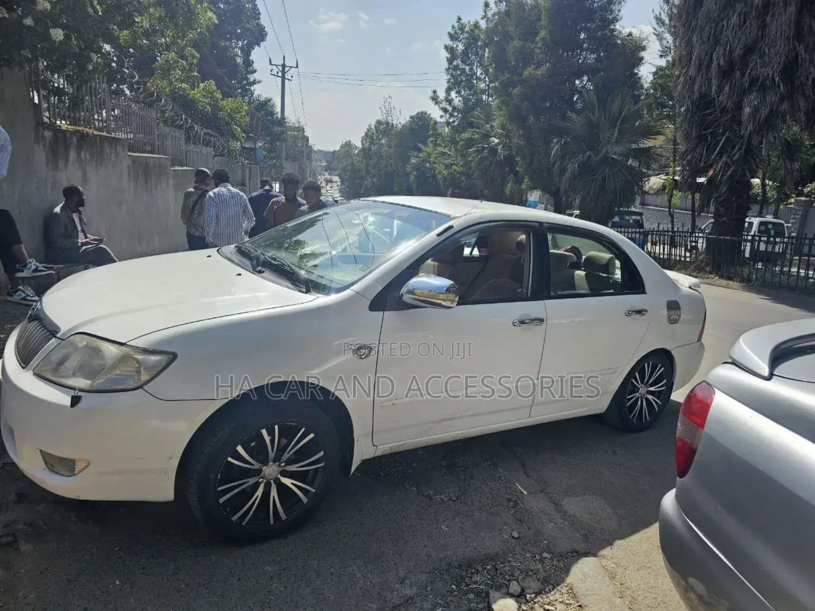 Toyota Corolla Sedan 2005 White