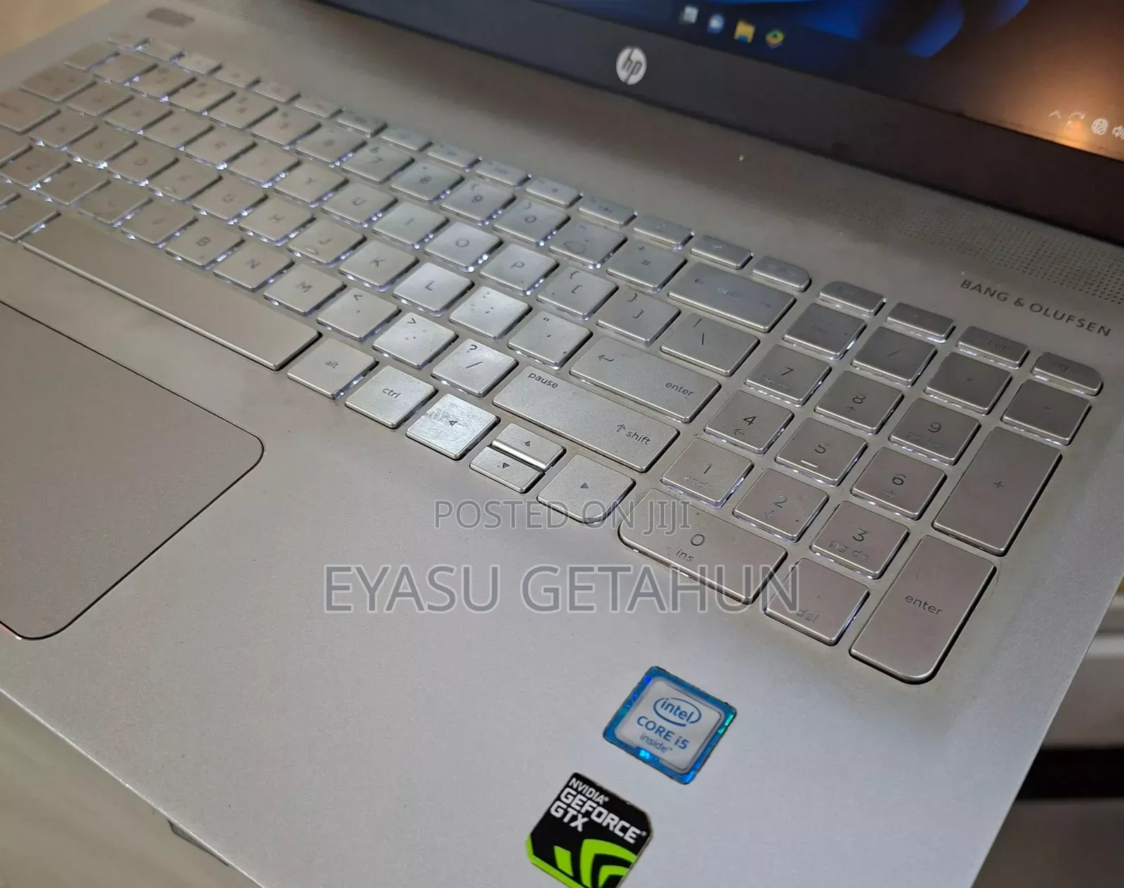 New Laptop HP Envy 13 12GB Intel Core I5 SSD 1T