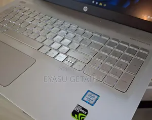 New Laptop HP Envy 13 12GB Intel Core I5 SSD 1T