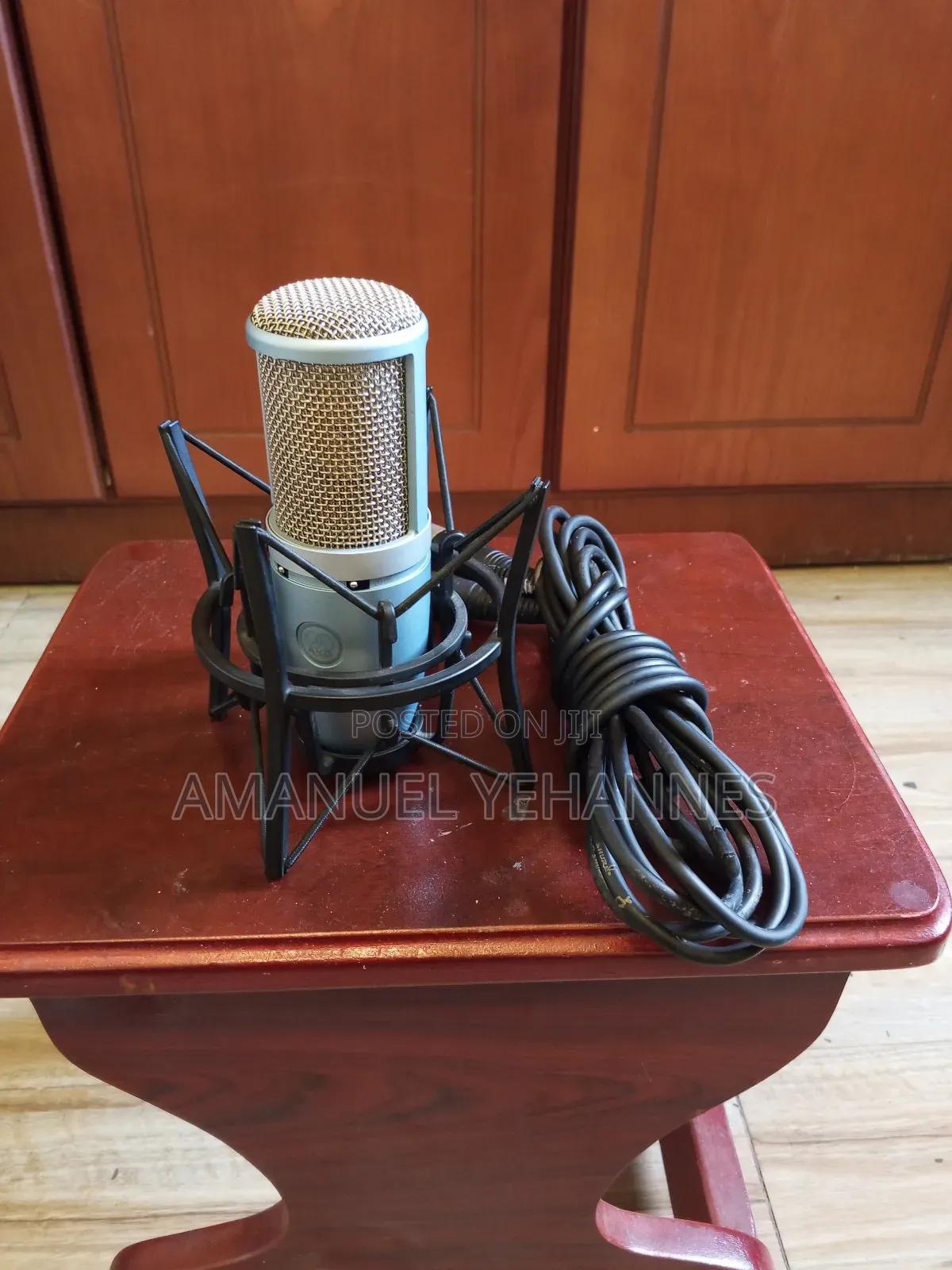 Akg P220 Studio Microphone