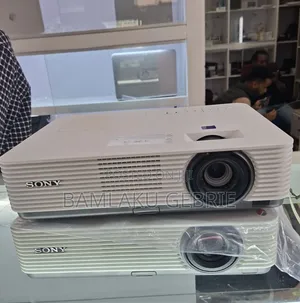 Photo - New Arrival Sony VPL-Dx221 Projector