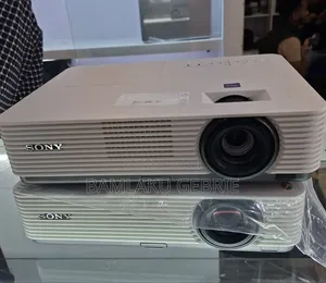 New Arrival Sony VPL-Dx221 Projector