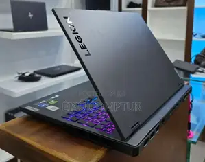 Photo - New Laptop Lenovo Legion 7 4GB Intel Core I9 SSD 4T