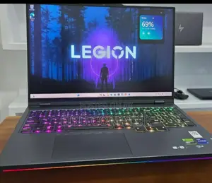 New Laptop Lenovo Legion 7 4GB Intel Core I9 SSD 4T