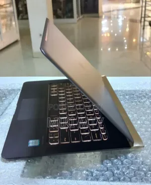 New Laptop HP Spectre 8GB Intel Core I7 SSD 256GB