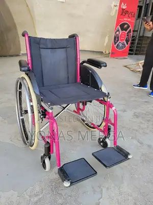 Orginal Wheelchair風竄carry a Maximum Load of 150 Kgs太暺wheelchair