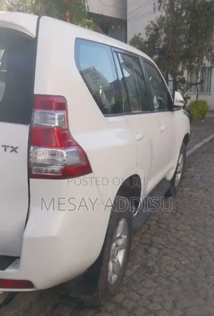 Toyota Land Cruiser 2014 White