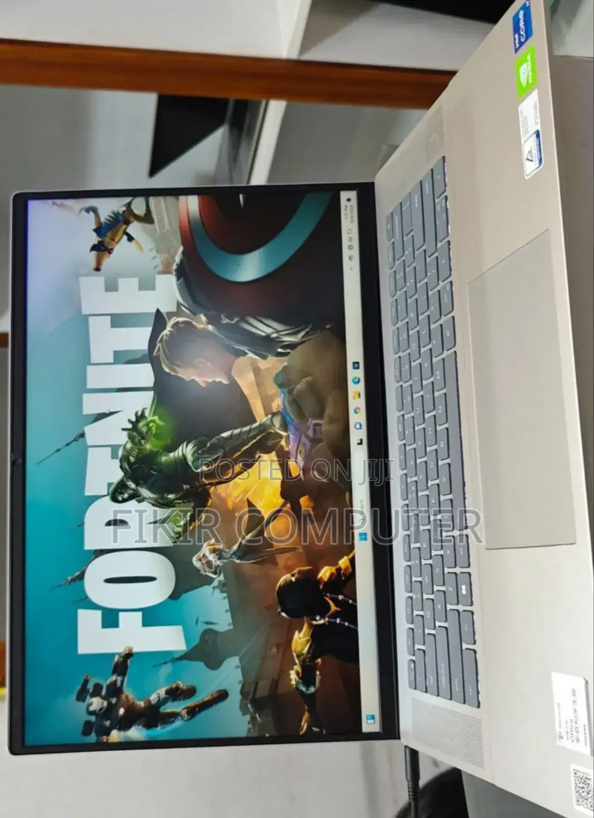 New Laptop Dell Inspiron 15 16GB Intel Core I7 SSD 512GB