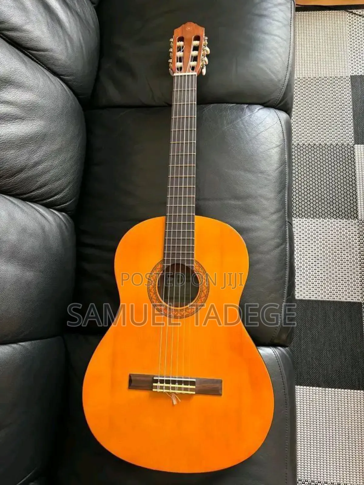 Yamaha C40 Classical Guitar