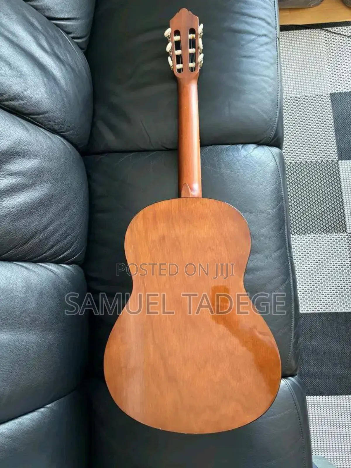 Yamaha C40 Classical Guitar