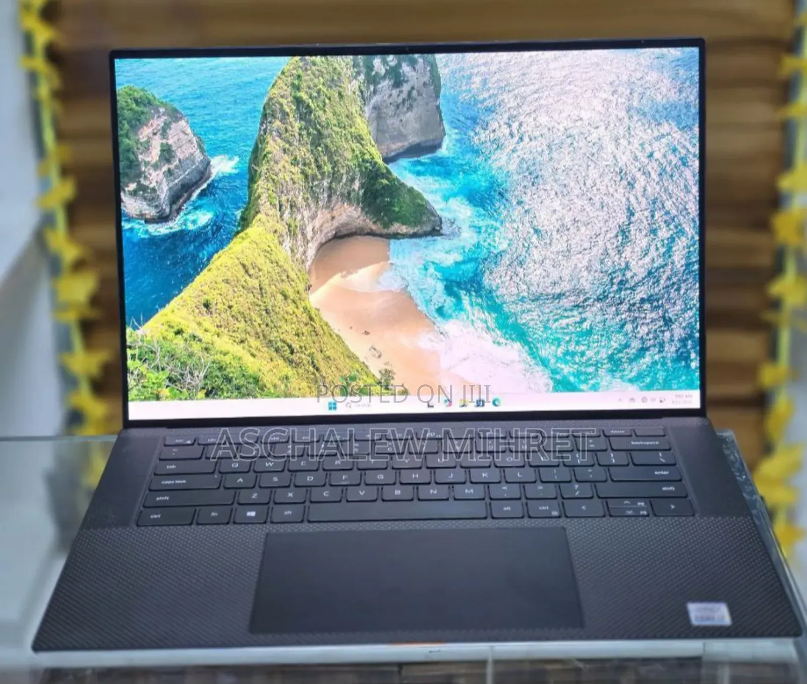 New Laptop Dell XPS 15 16GB Intel Core I7 SSD 512GB