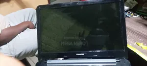 Photo - Laptop Toshiba Satellite C850 4GB Intel Core I5 HDD 320GB