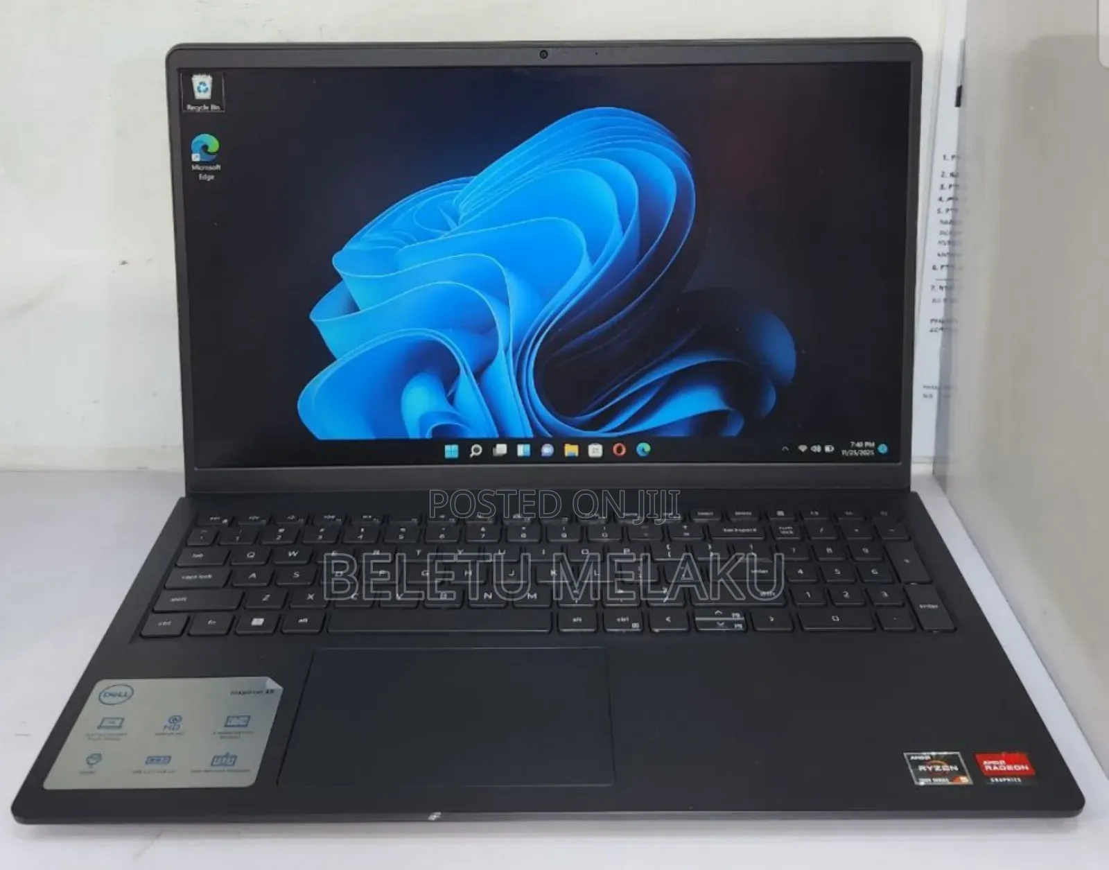 New Laptop Dell Inspiron 15 8GB AMD Ryzen 5 SSD 512GB