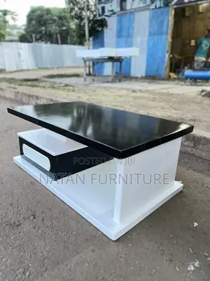 እጥር ምጥን ያለች የሶፋ ጠረቤዛ ለኪራይ ቤት የሚሆን ጥራቱን በጠበቀ ግብአት የተሰራ