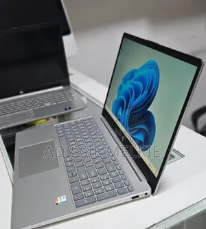 Photo - New Laptop HP 250 G10 16GB Intel Core I5 SSD 512GB