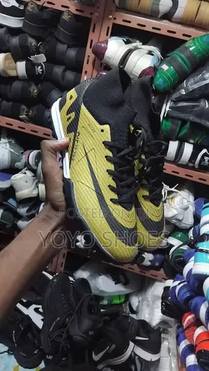 Nike Futsal Foot Ball Shoes Light Green