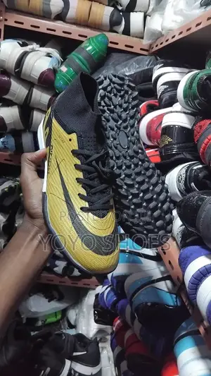 Nike Futsal Foot Ball Shoes Light Green