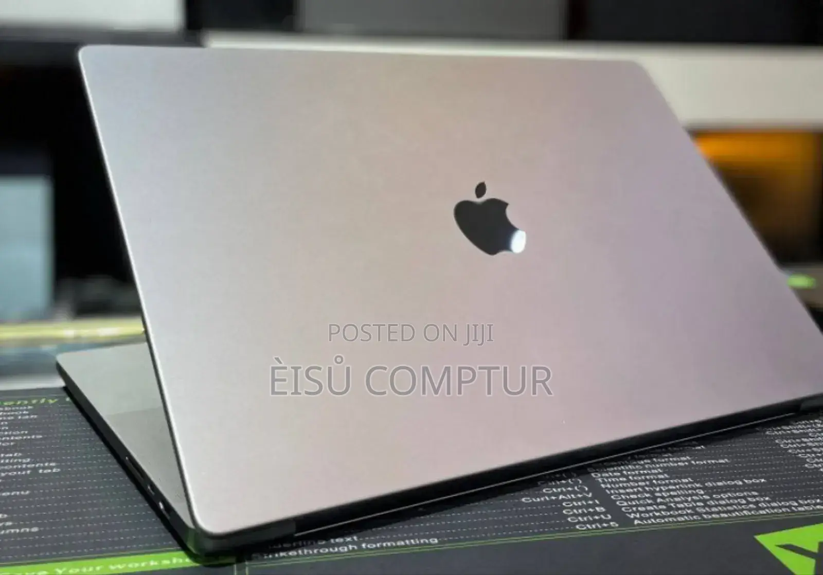 New Laptop Apple MacBook Pro M1 64GB Apple M1 Max SSD 1T