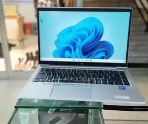 New Laptop HP EliteBook 840 G8 16GB Intel Core I5 SSD 512GB