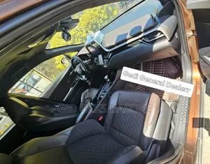 Toyota C-HR 2018 Brown