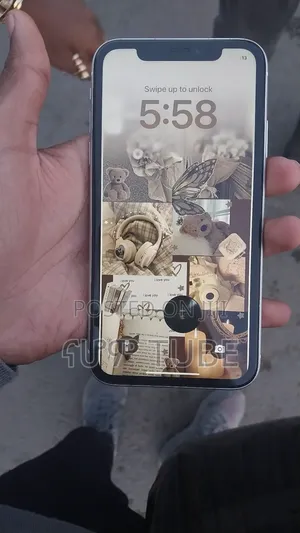 Apple XR 128 GB White