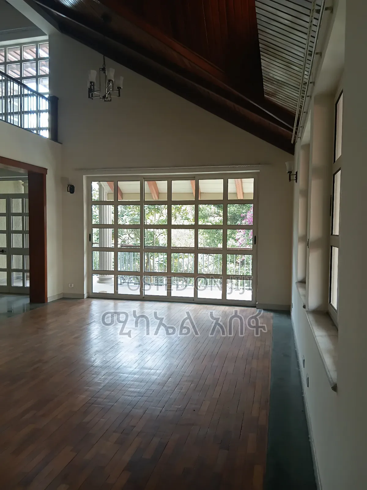 4bdrm Apartment in Yeka for rent