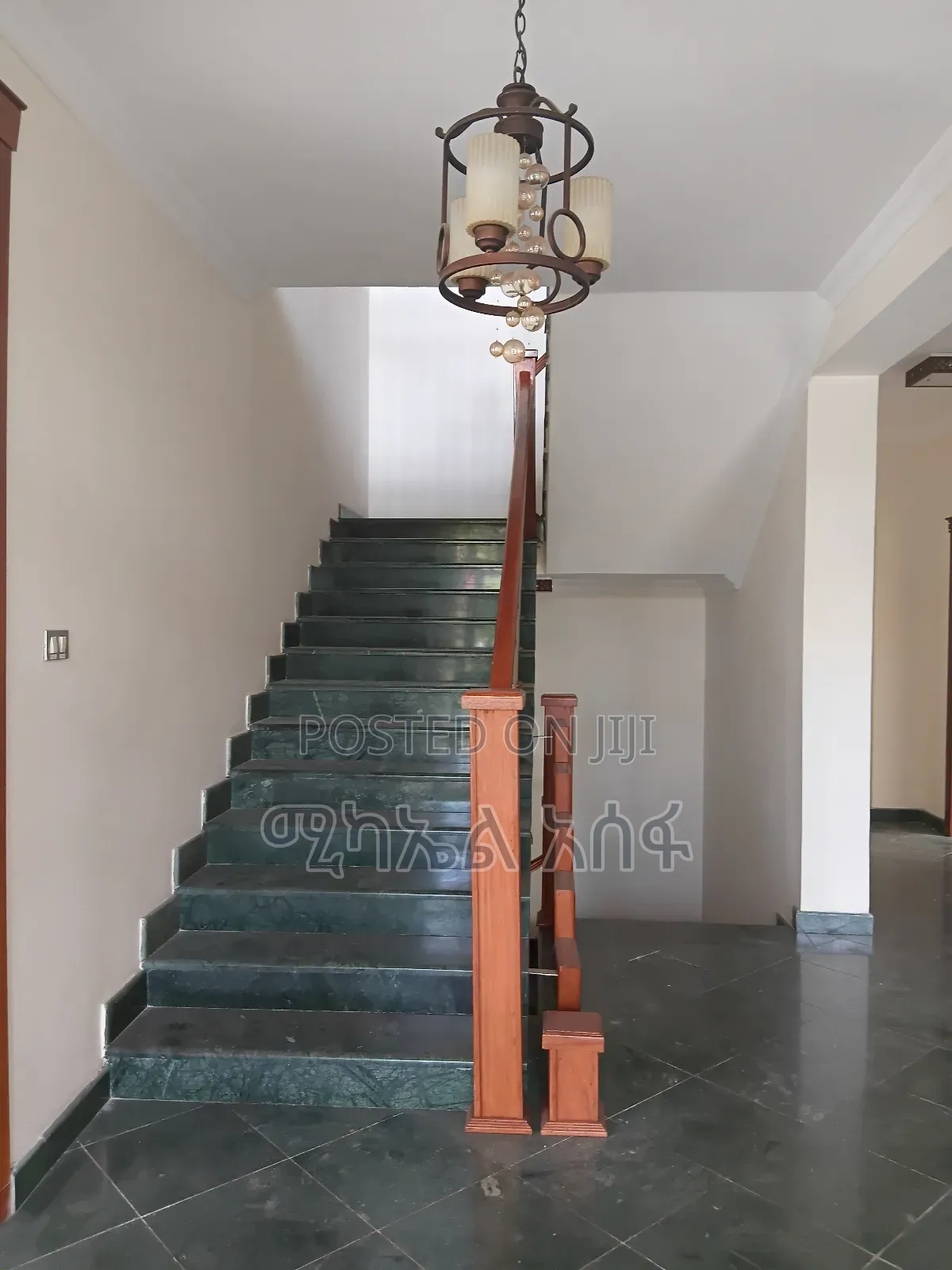 4bdrm Apartment in Yeka for rent