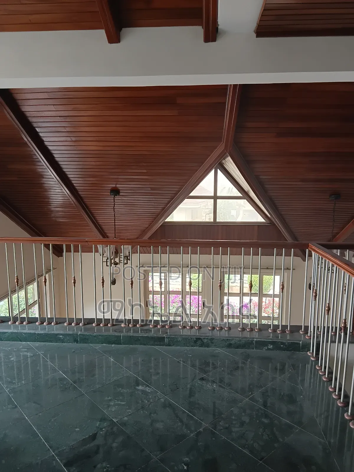 4bdrm Apartment in Yeka for rent