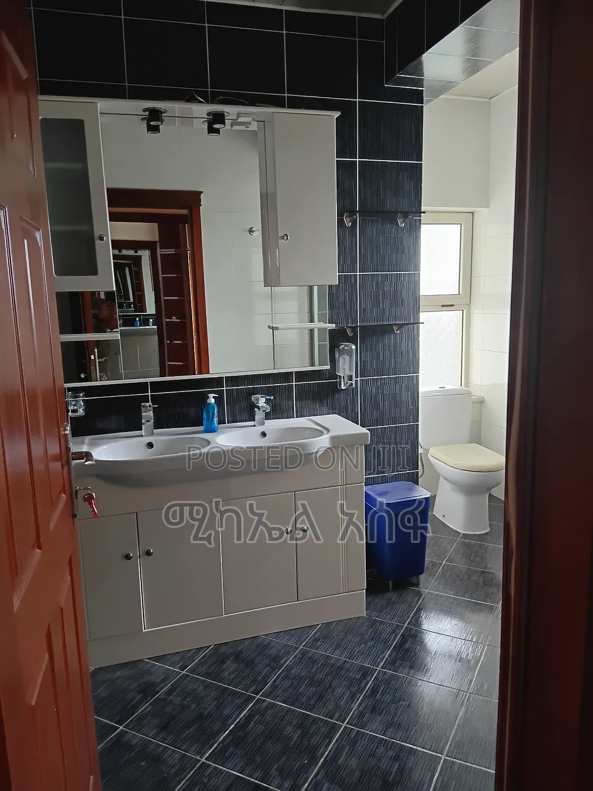 4bdrm Apartment in Yeka for rent