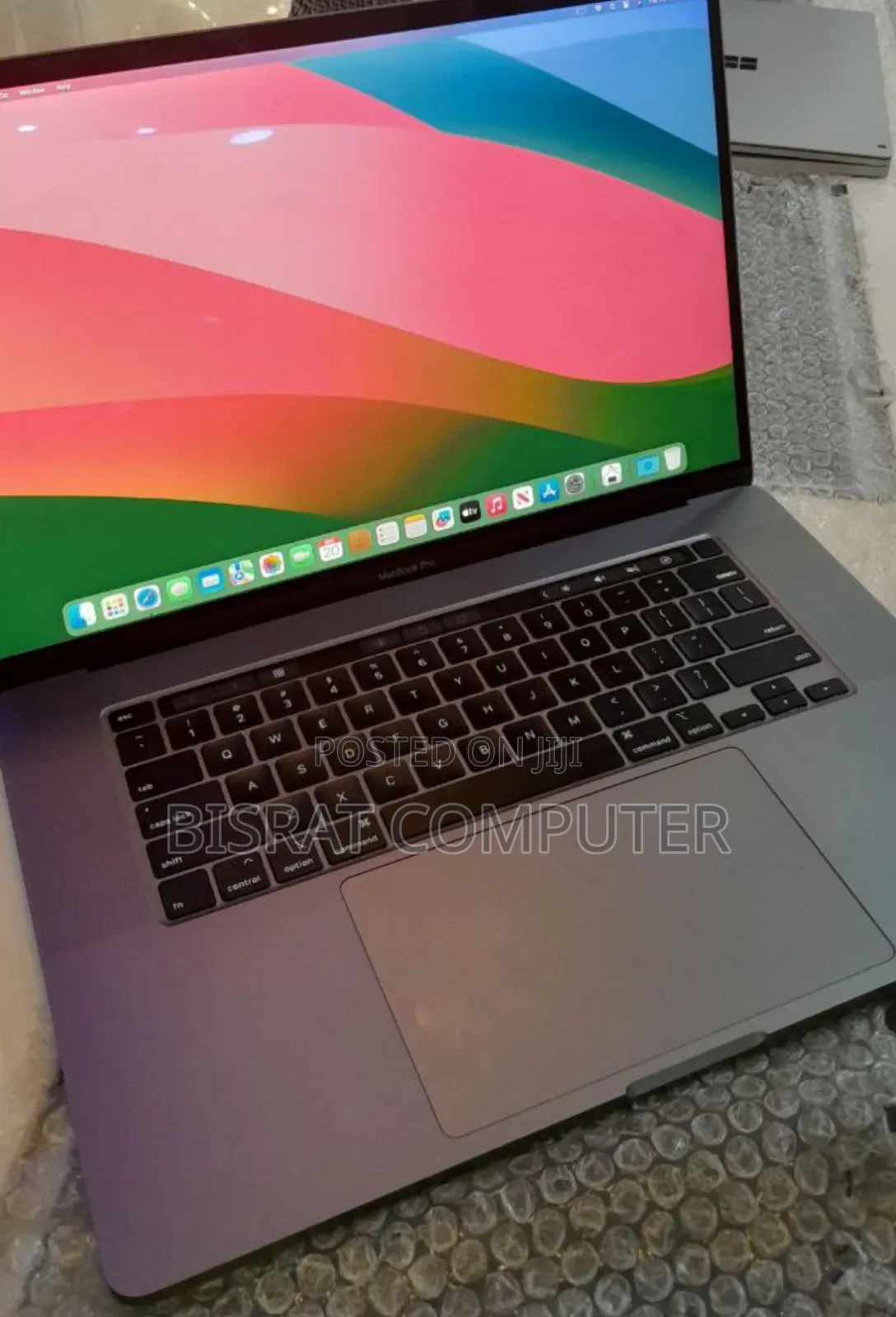 New Laptop Apple MacBook Pro 2019 32GB Intel Core I9 SSD 1T