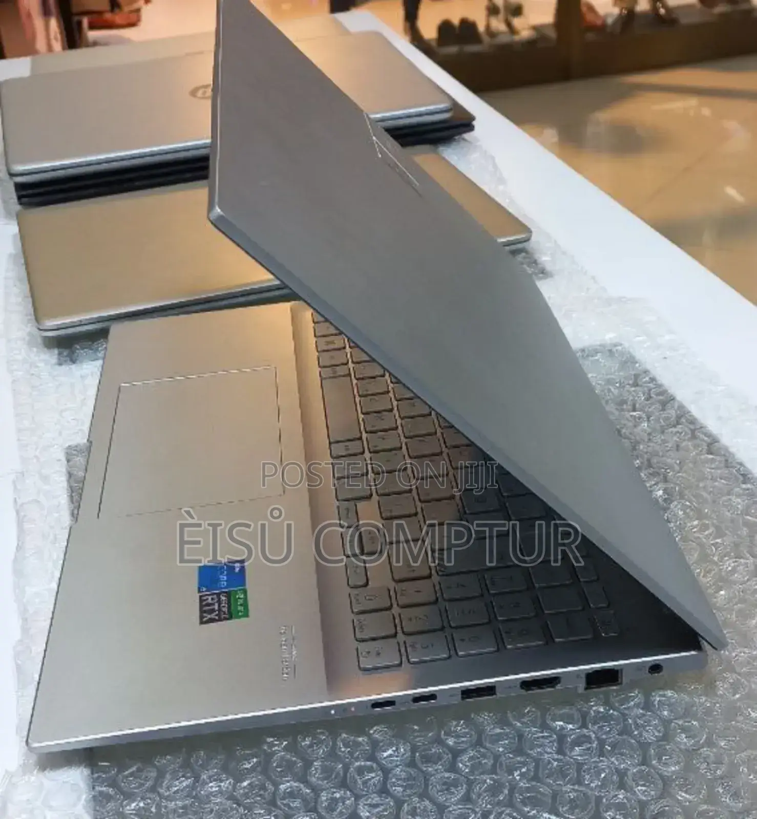 New Laptop Asus VivoBook 15 X505BA 16GB Intel Core I7 SSD 1T