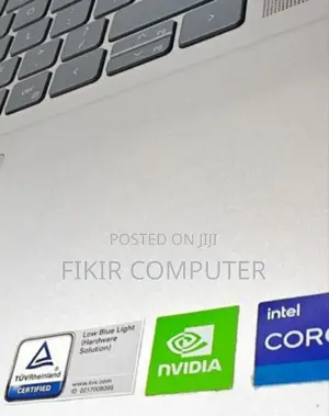 New Laptop Dell Precision 5540 16GB Intel Core I7 SSD 512GB