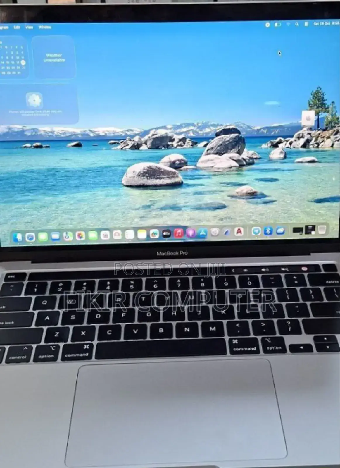 New Laptop Apple MacBook Pro 2022 M2 8GB Apple M2 SSD 512GB