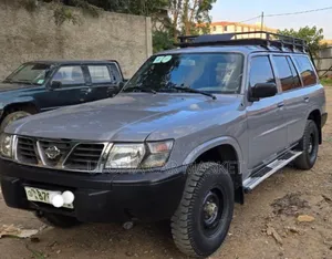 Nissan Patrol 2003 Ivory