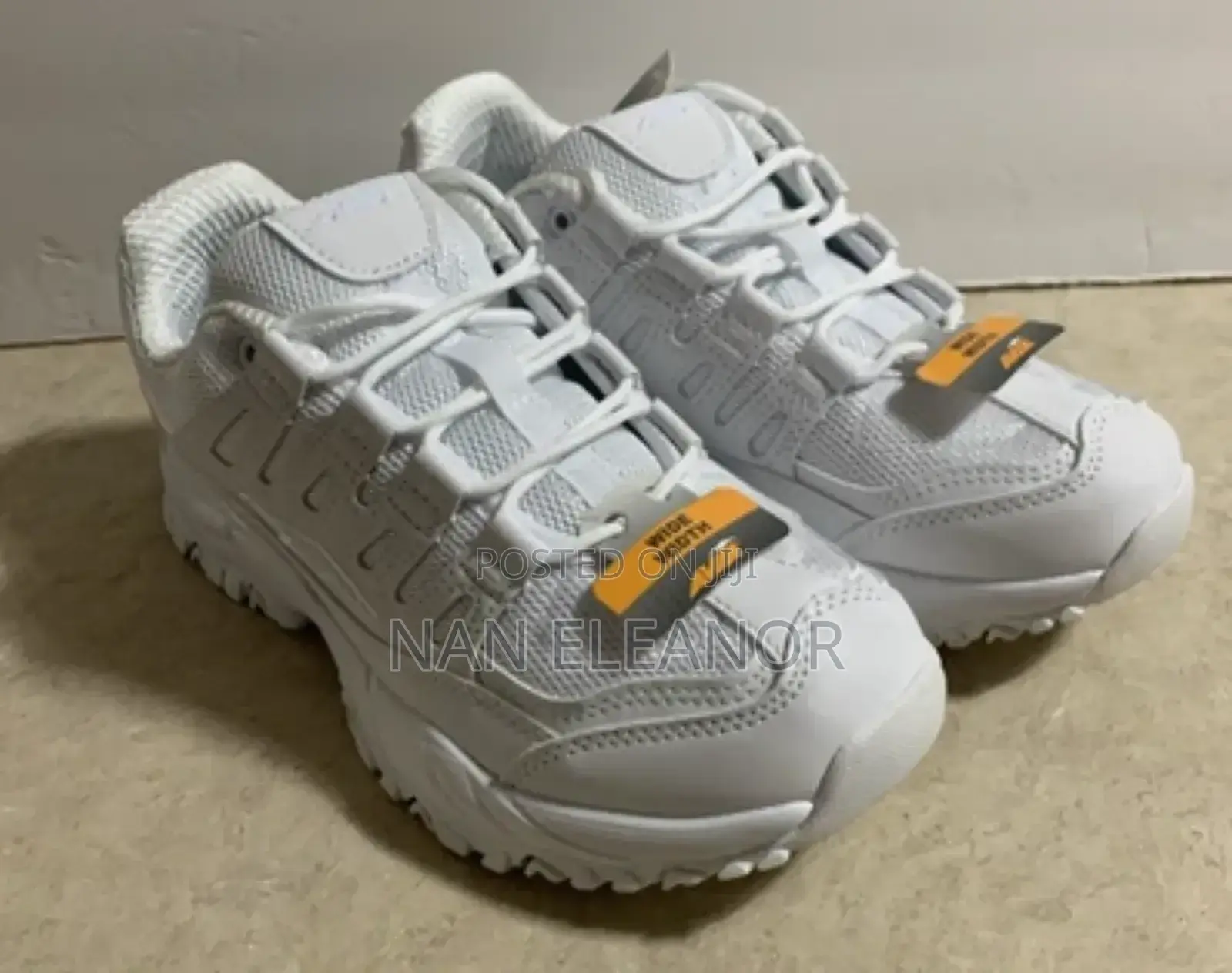 40, Avia Sneakers