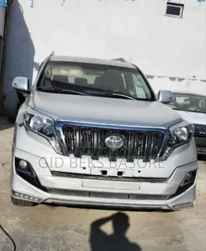 Photo - Toyota Land Cruiser Prado 2014 Silver