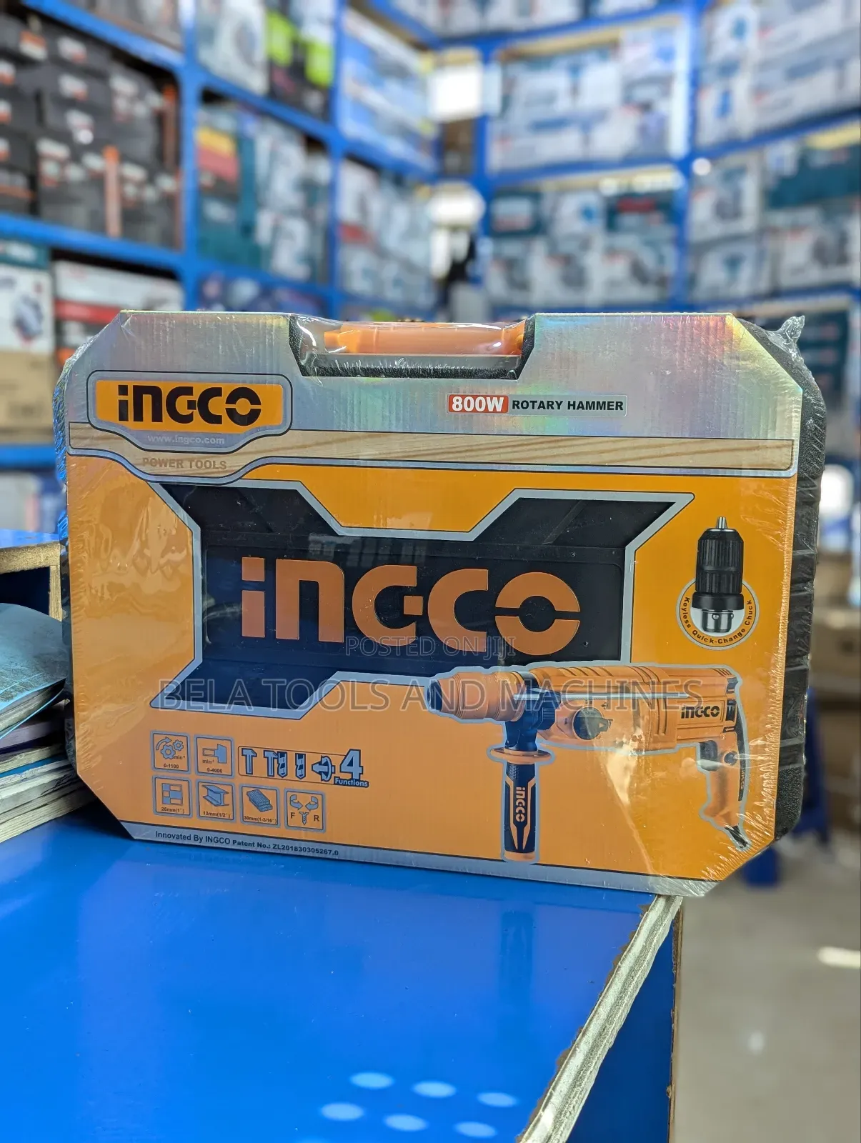 Ingco Rotary Hammer Drill 800w (አብሮት ታሳሪ ተቀያሪ ቻክ ያለው)