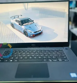 New Laptop Dell Precision 15 3520 16GB Intel Core I7 SSD 512GB