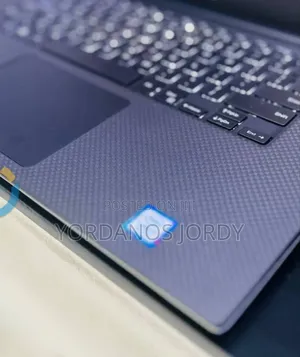 New Laptop Dell Precision 15 3520 16GB Intel Core I7 SSD 512GB