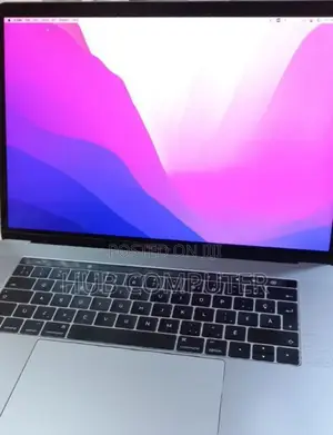 New Laptop Apple MacBook Pro 2016 16GB Intel Core I7 SSD 512GB