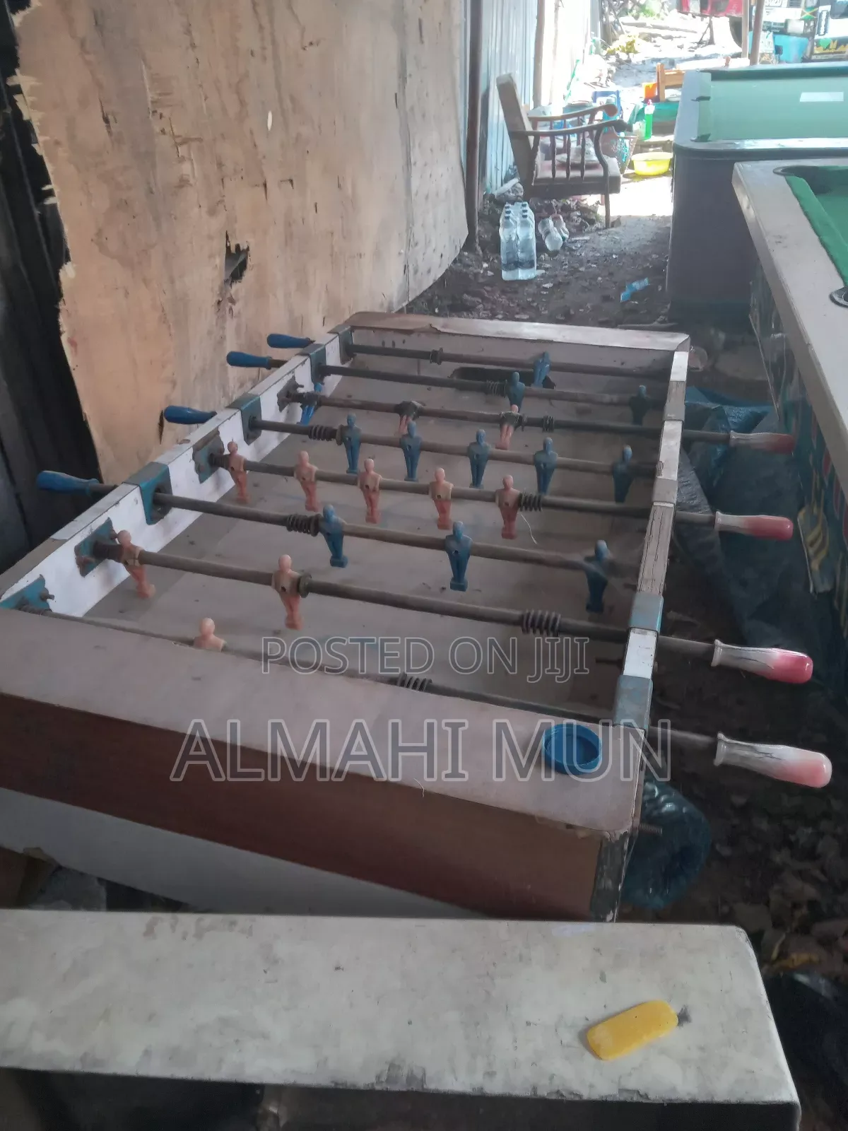 2 Table Pool and 1 Jotuni