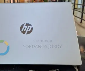 New Laptop HP Pavilion 17 16GB Intel Core I5 SSD 512GB