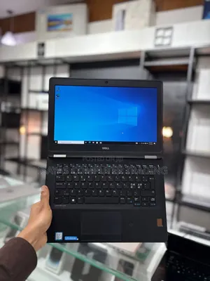 Photo - New Laptop Dell Latitude 12 E7270 8GB Intel Core I7 SSD 256GB