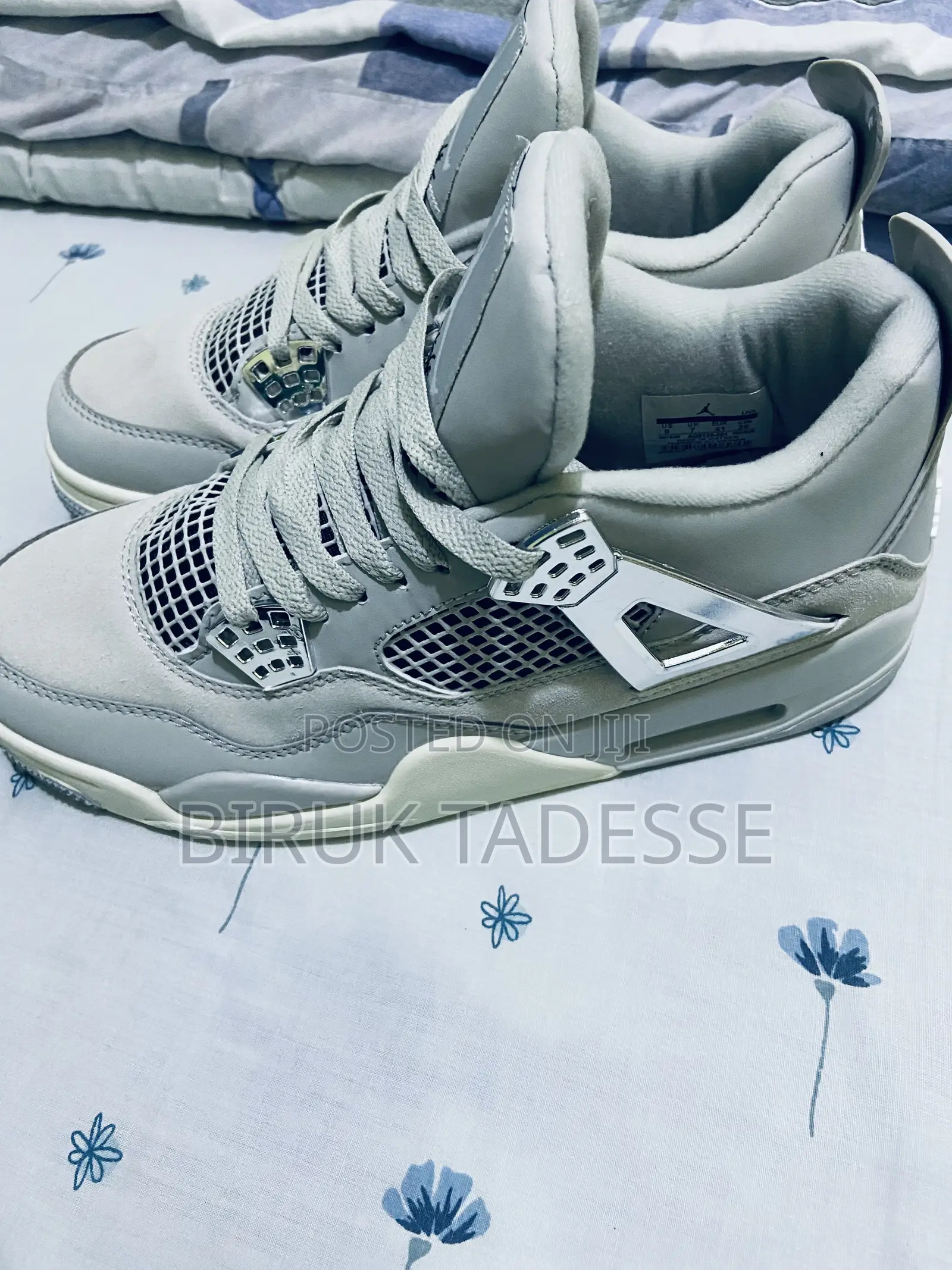 Jordan 4 Best Color and Original