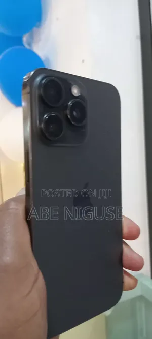 Apple iPhone 15 Pro Max 256 GB Gray