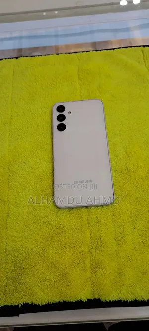 Photo - Samsung Galaxy A25 128 GB