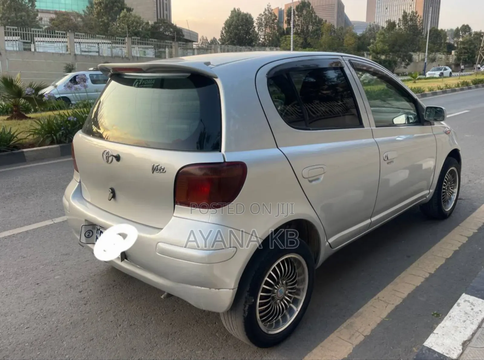 Toyota Vitz 2002 Blue