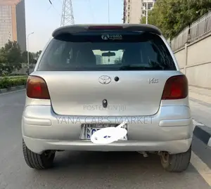 Toyota Vitz 2002 Blue